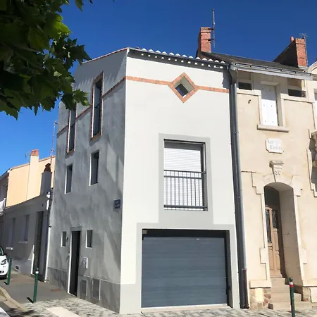 Maison De Proche * Les Sables-dʼOlonne